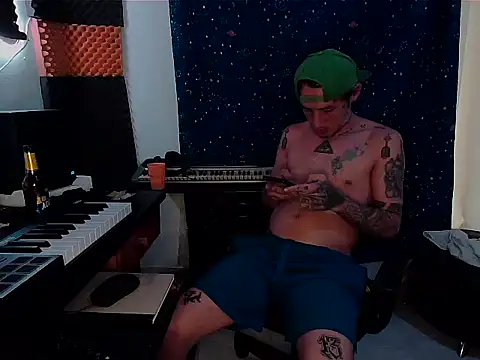 patrik tattoo  online show from 02-16-25, 11:06