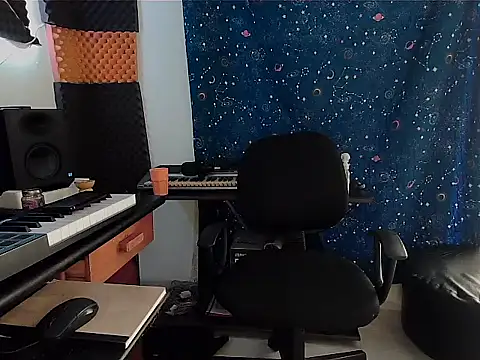 patrik tattoo  online show from 02-23-25, 08:11