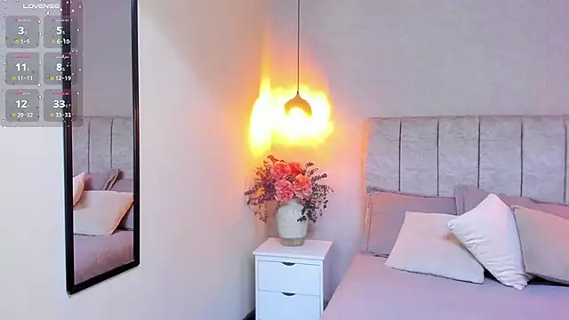 tutu milf online show from 10-30-25, 07:11