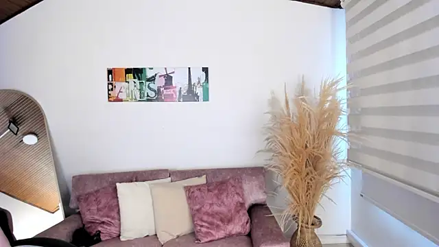 Kitty Pam online show from 11-29-25, 07:47