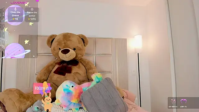 Snapshot of saraamiller_ chatting on 03-05-25, 05:29 saraamiller online show from 03-05-25, 05:29