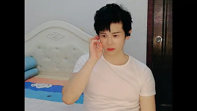 Snapshot of Melvinchina-88 chatting on 07-15-26, 03:13 Melvinchina-88 online show from 07-15-26, 03:13