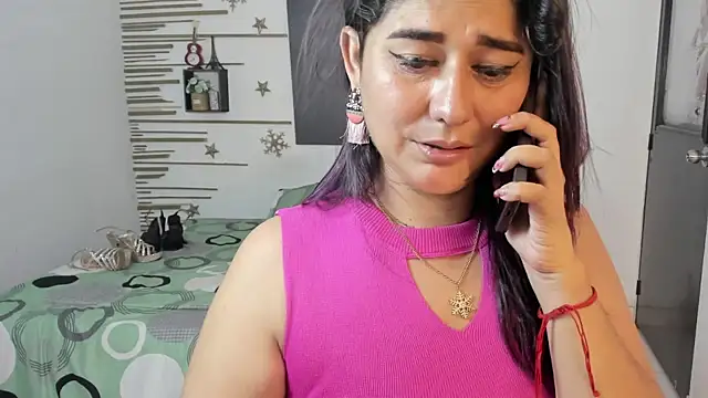 alinabozz1 online show from 10-03-25, 02:26