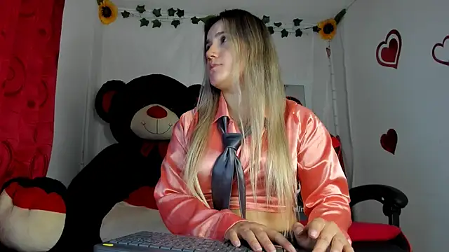 Snapshot of Keyth_clement chatting on 03-03-25, 05:52 Keyth clement online show from 03-03-25, 05:52