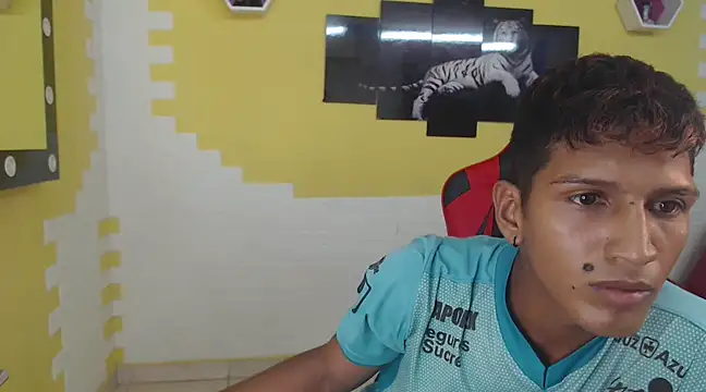 mau elixxx online show from 01-10-25, 05:15