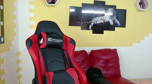 mau elixxx online show from 01-12-25, 05:24