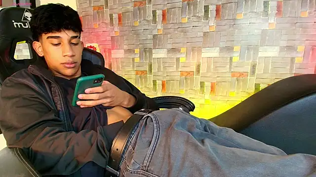 Snapshot of hares_mds chatting on 01-07-26, 03:06 hares mds online show from 01-07-26, 03:06