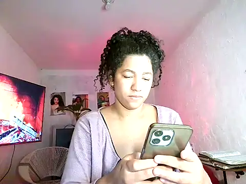 Snapshot of bellacrespalatina chatting on 07-06-26, 04:52 bellacrespalatina online show from 07-06-26, 04:52