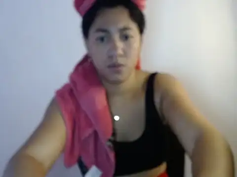 Snapshot of bellacrespalatina chatting on 09-12-25, 05:45 bellacrespalatina online show from 09-12-25, 05:45