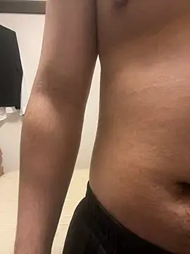 YU-KI00 online show from 11-12-25, 11:25