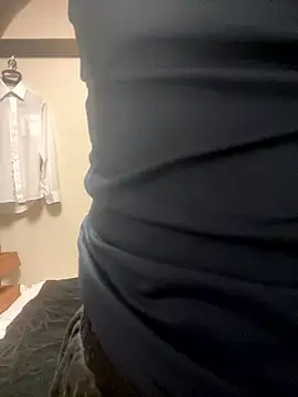 YU-KI00 online show from 11-20-25, 12:28