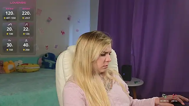 Kate Legend online show from 04-10-26, 03:13