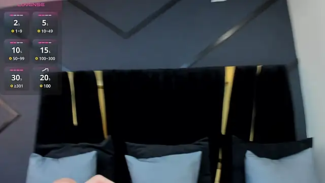 emilie xx  online show from 03-22-25, 12:46