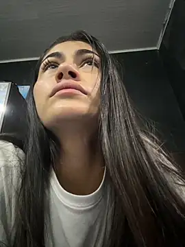 emilie xx  online show from 09-20-25, 01:05