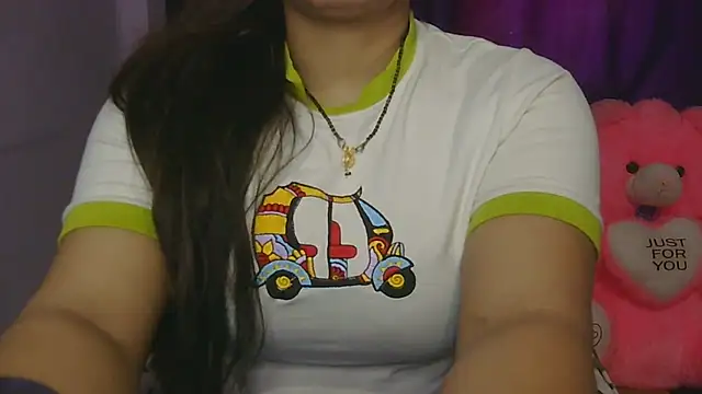 cutie-taara online show from 02-20-26, 03:36