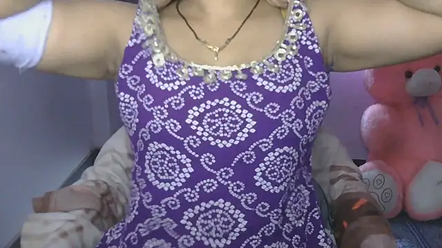 cutie-taara online show from 06-28-26, 04:30