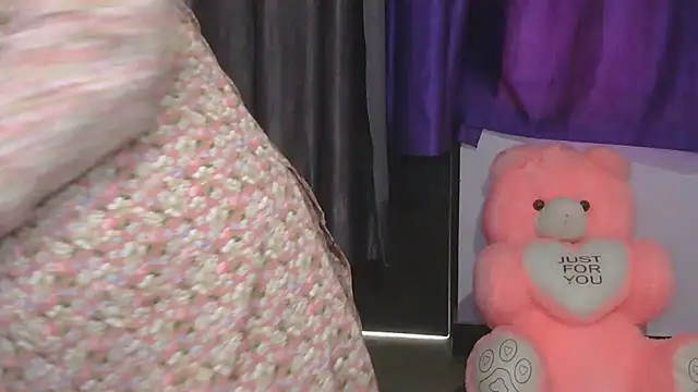 cutie-taara online show from 03-20-26, 03:40