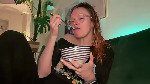 MelodyRoseUk online show from 03-28-26, 09:27