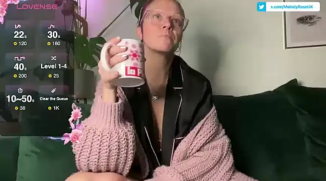 MelodyRoseUk online show from 03-11-25, 04:30