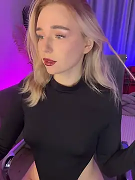 Eva Millss online show from 12-21-24, 01:10