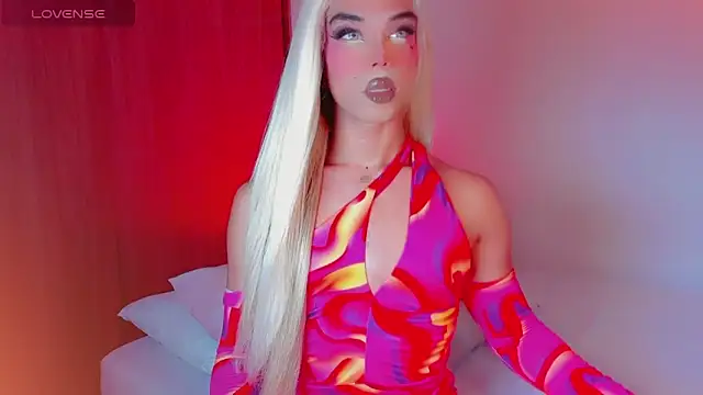 DanniLee  online show from 03-10-26, 07:07