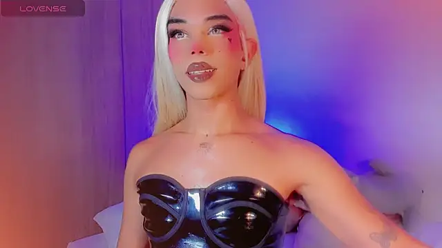 DanniLee  online show from 03-13-26, 07:08