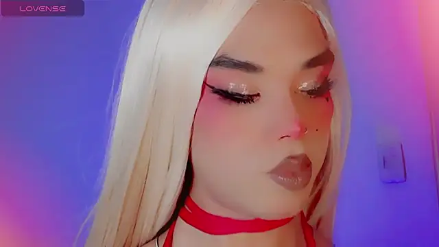 DanniLee  online show from 11-29-25, 11:05