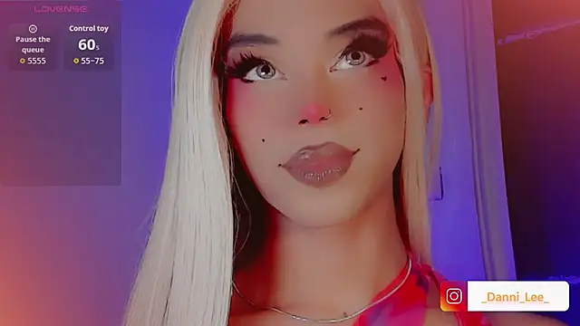 DanniLee  online show from 12-02-25, 11:06