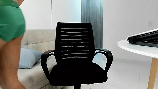 JuanDiegoKing online show from 10-15-25, 01:26