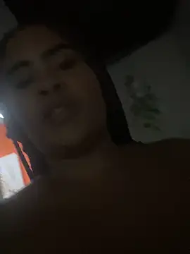 grace miller03 online show from 12-21-25, 07:21