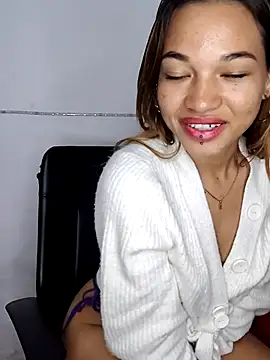 carolanyi online show from 10-31-25, 05:04