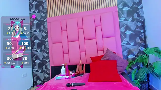 Brithanyslim online show from 01-09-26, 07:32