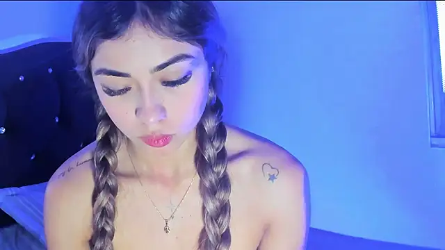 Annyy Ricee28 online show from 09-25-25, 02:12