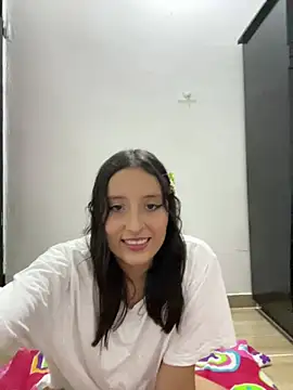 Snapshot of EmySofia chatting on 03-08-25, 03:17 EmySofia online show from 03-08-25, 03:17