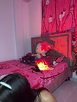 EmySofia online show from 02-13-26, 05:07