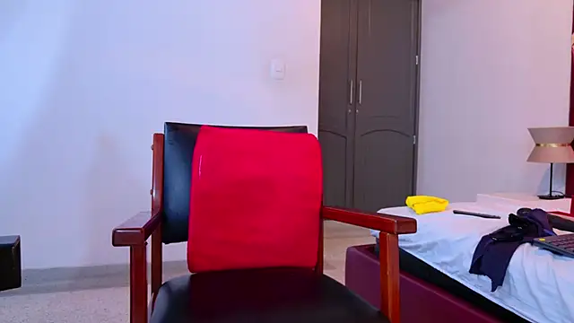 Snapshot of RebecaRelish chatting on 02-09-25, 06:43 RebecaRelish online show from 02-09-25, 06:43