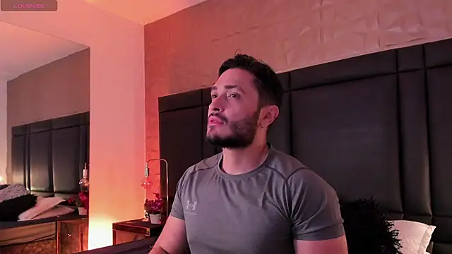 JossAckland online show from 11-13-25, 08:24