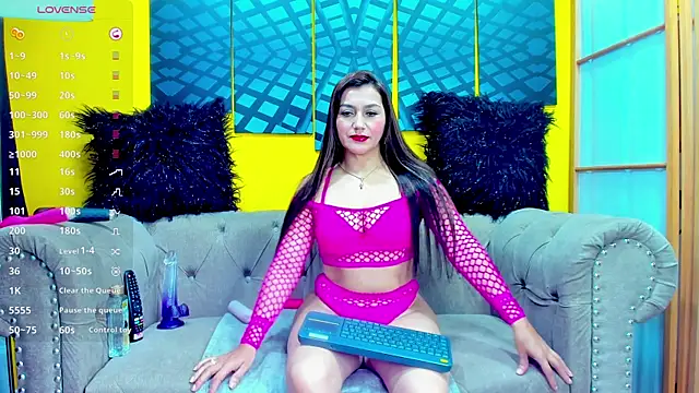 SusanSlim online show from 10-19-25, 01:58