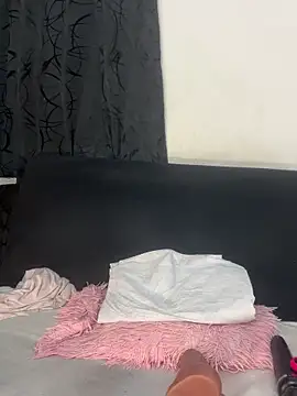 chiquimaturesexy online show from 12-22-25, 09:48