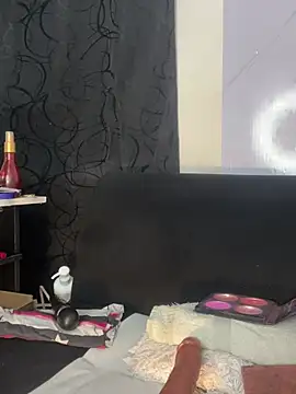 chiquimaturesexy online show from 03-09-26, 10:02