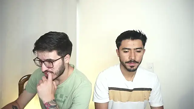 Tony Wylie online show from 09-27-25, 04:35