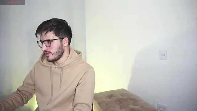 Tony Wylie online show from 09-23-25, 09:11