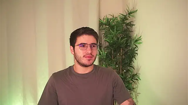 Tony Wylie online show from 03-17-26, 07:22