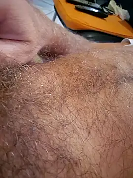 1talianBeutifulCock online show from 09-25-25, 12:00