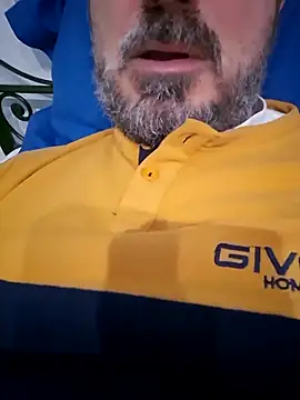 1talianBeutifulCock online show from 01-06-26, 08:40