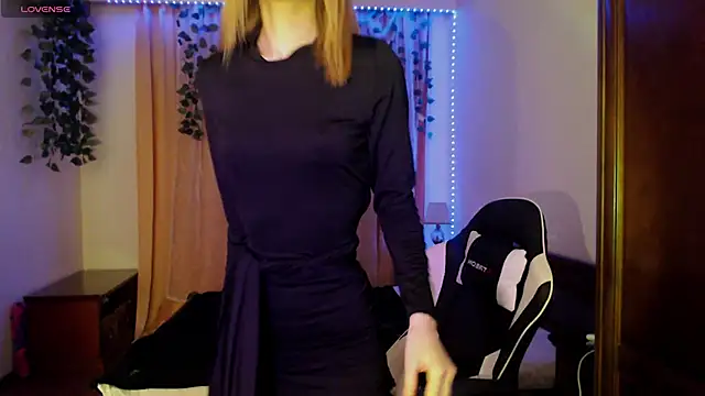 Velvetsky 1 online show from 01-31-25, 04:59