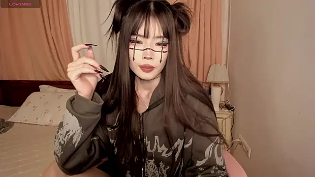 Velvetsky 1 online show from 10-19-25, 12:52