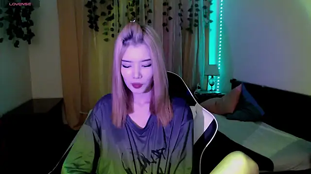 Velvetsky 1 online show from 02-03-25, 02:13