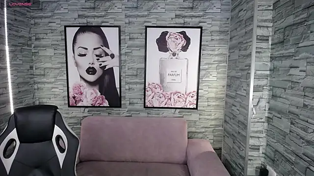  Katalina b online show from 12-12-24, 10:52