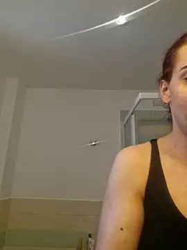 perla97 online show from 10-22-25, 12:15